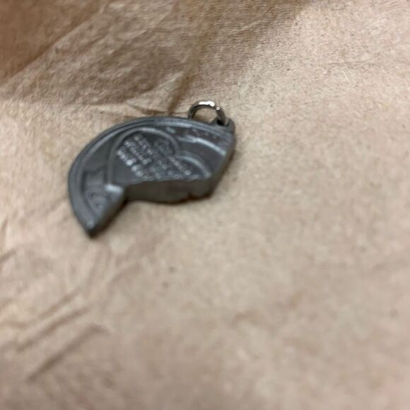 Mitzvah U.S. Army Insignia Metal 1/2 Charm For Necklace - Picture 2 of 6